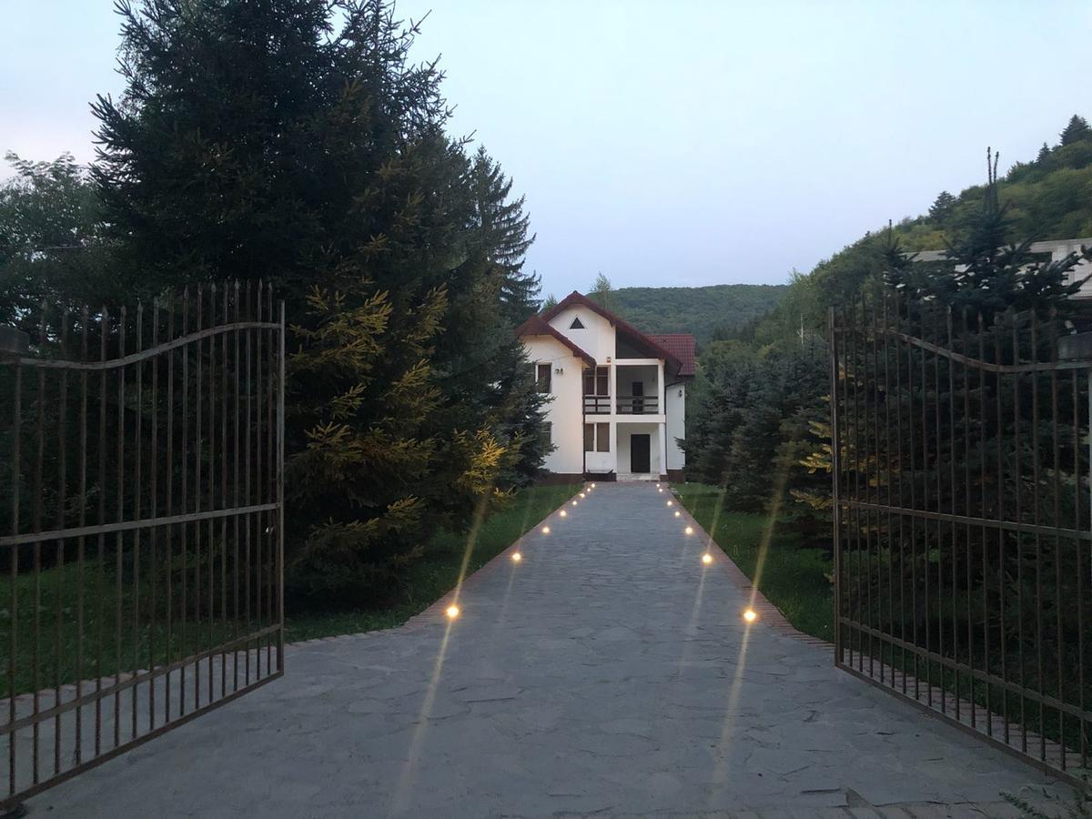 Privilegio 148 Sambata Sîmbăta de Sus Exteriör bild